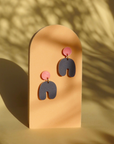 Ohrringe Arch Bogen, rosa-dunkelblau