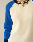 Waffelstrickpullover ecru/blau