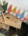 gefülltes Kissen Dreiecke bunt, 20 x 50 cm