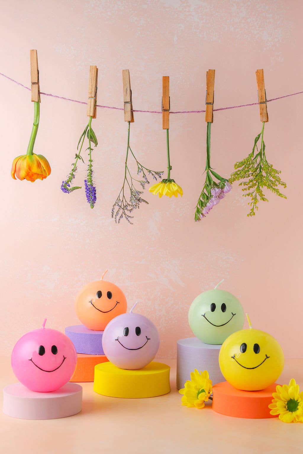 Smiley Kerze hotpink, Ø 7,5 cm