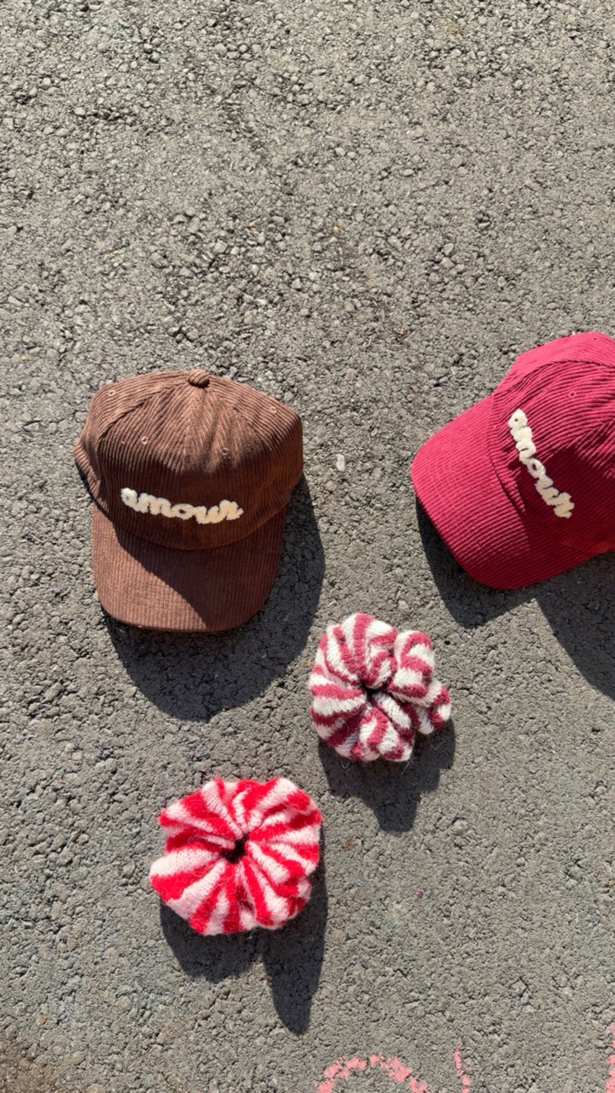 Cap mit Stick amour rot, One Size