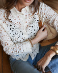 Bluse mit Stickerei, creme