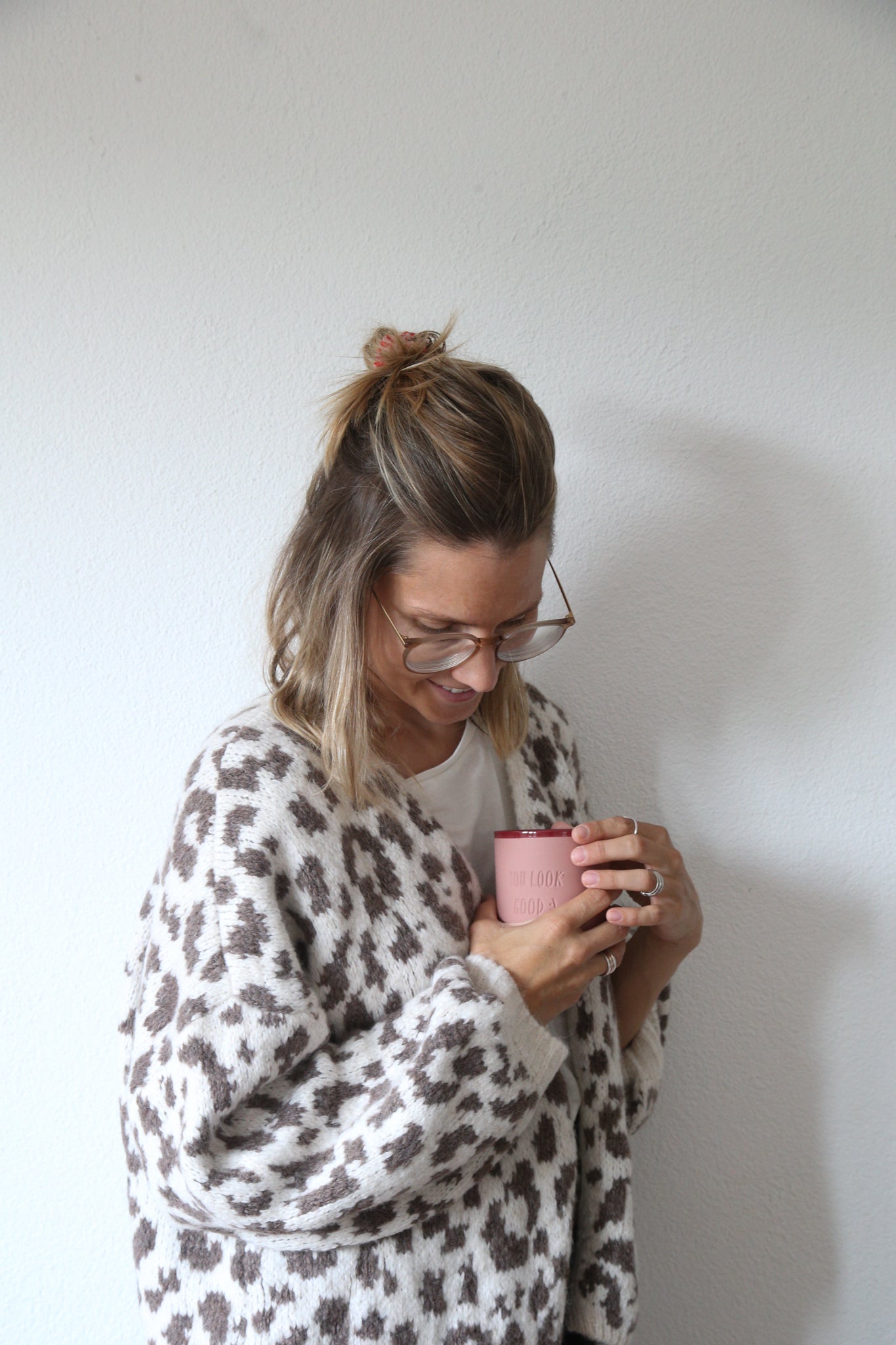 Strickjacke Leopardenmuster rohweiss/taupe One Size