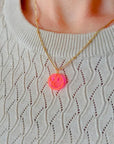 Halskette Lume Charms - Smile neonpink/gold
