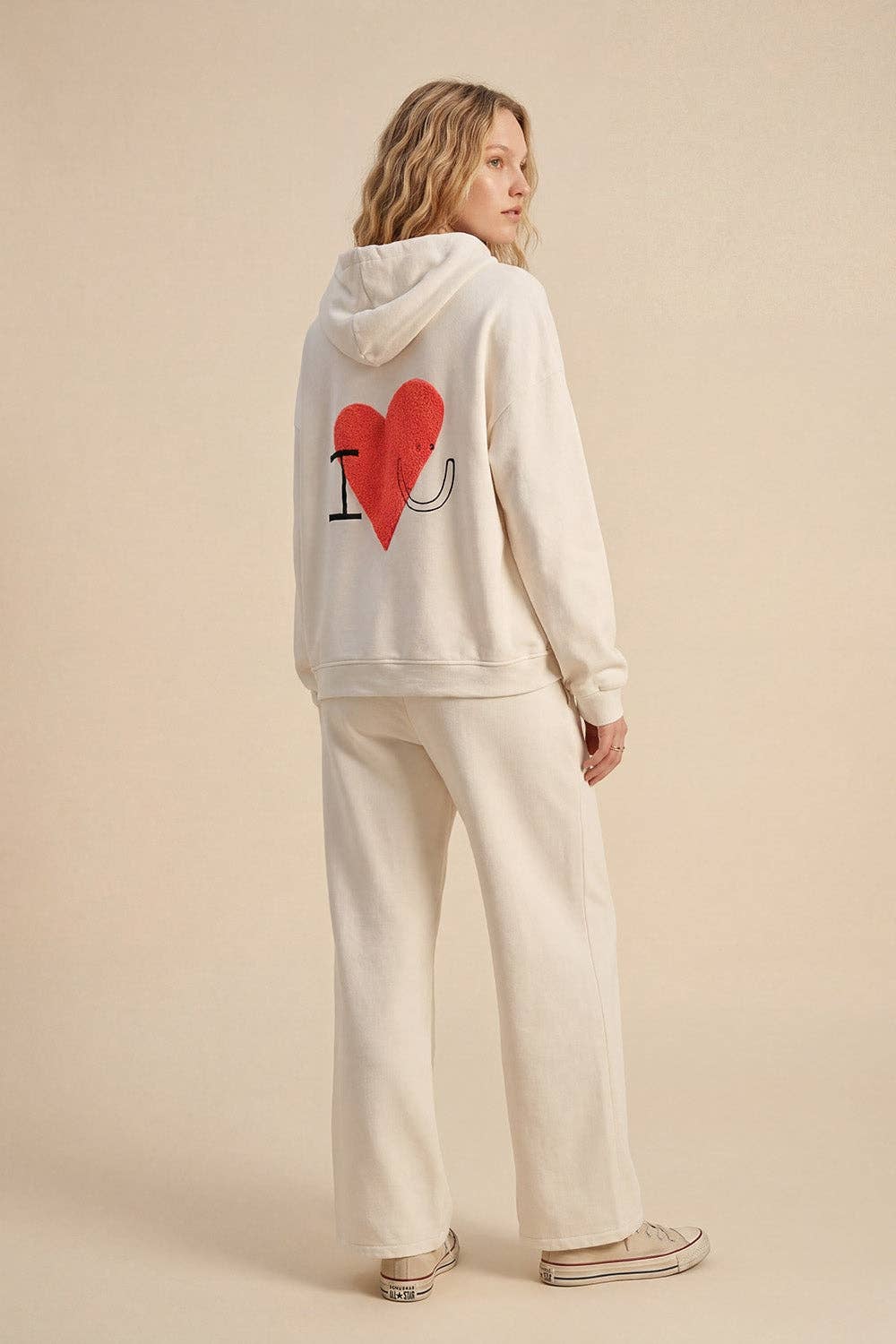 Hoodie mit Bouclé‑Herz creme, One Size