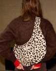 Schultertasche Leopardenmuster creme, 43x25 cm